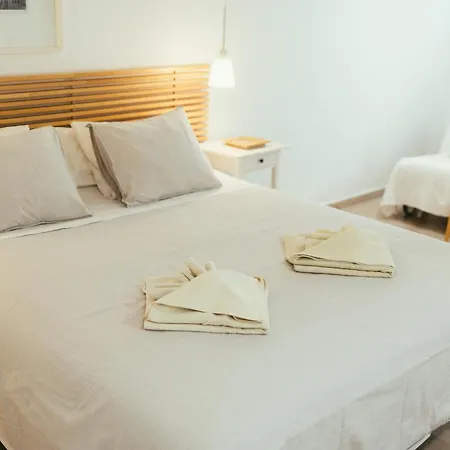 Playa Chica - Comfy & Fresh Apt 2 Min To Beach Tías