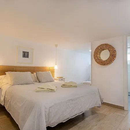 Lägenhet Playa Chica - Comfy & Fresh Apt 2 Min To Beach