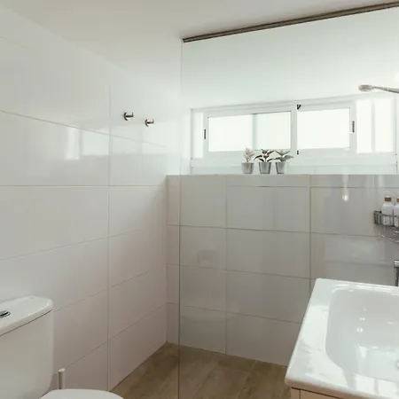 Volcan De Tilama 0 Playa Chica 2 Min